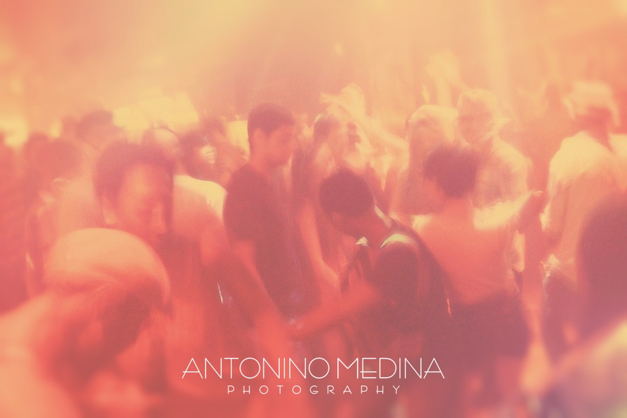 Samedis PLEASE ME - ONE YEAR ANNIVERSARY